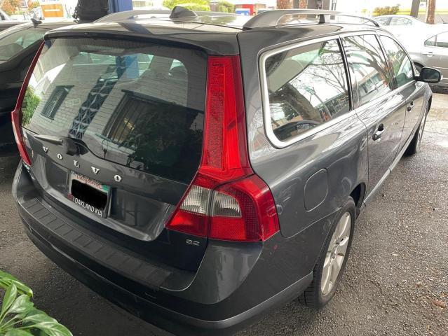 Photo 4 from auction – 2008 VOLVO V70 3.2 with VIN YV1BW982481044844