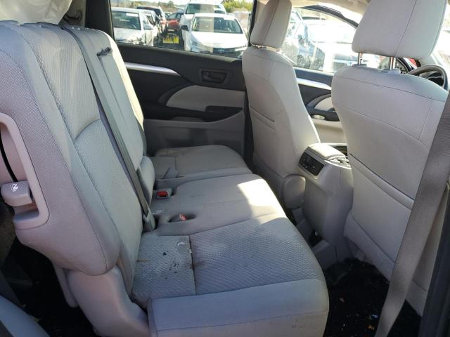 Photo 11 from auction – 2016 TOYOTA HIGHLANDER with VIN 5TDZKRFH7GS163545