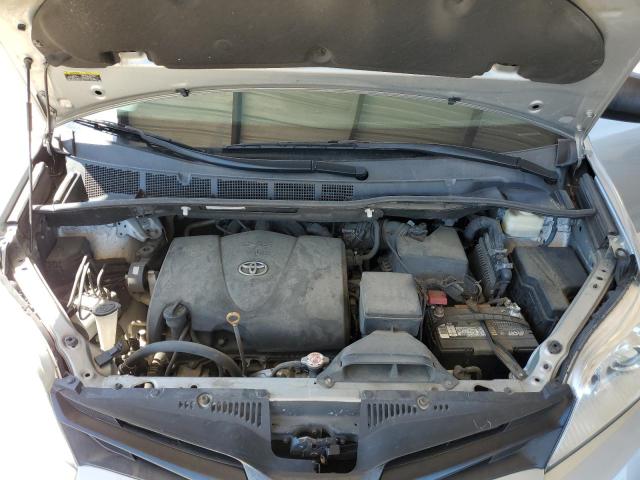 Photo 12 from auction – 2019 TOYOTA SIENNA with VIN 5TDZZ3DC0KS977903