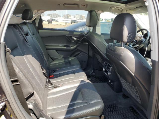 Photo 11 from auction – 2019 AUDI Q7 PREMIUM with VIN WA1LAAF7XKD021769