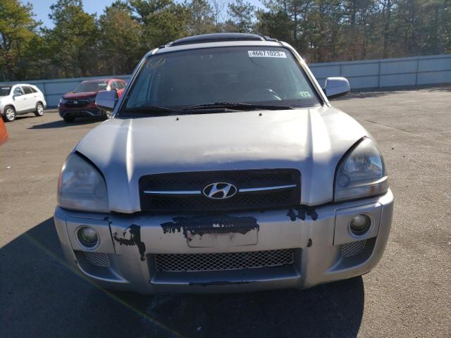 Photo 5 from auction – 2007 HYUNDAI TUCSON with VIN KM8JN72D97U532571