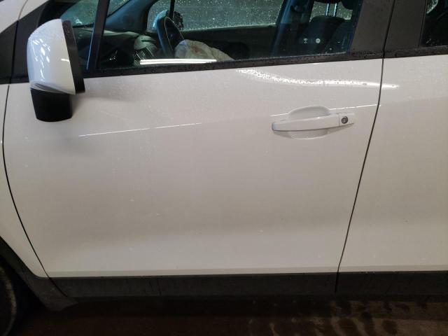 Photo 7 from auction – 2019 CHEVROLET TRAX LS with VIN 3GNCJKSB1KL226825