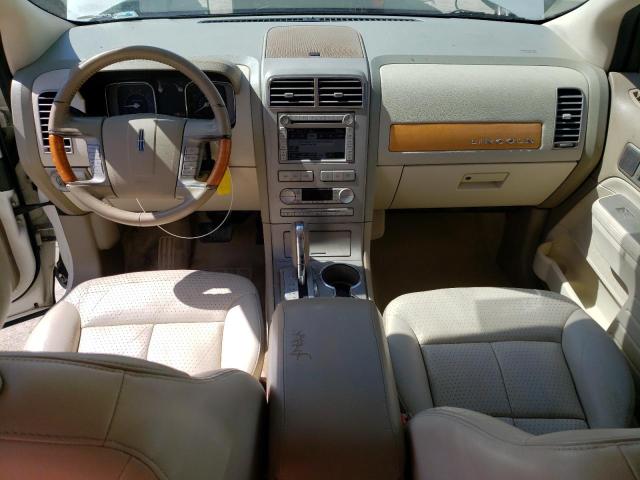 Photo 8 from auction – 2007 LINCOLN MKX with VIN 2LMDU88C57BJ15088