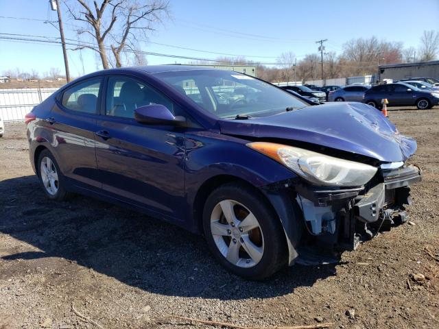 Photo 4 from auction – 2012 HYUNDAI ELANTRA GL with VIN 5NPDH4AE8CH062474