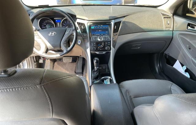 Photo 9 from auction – 2015 HYUNDAI SONATA HYB with VIN KMHEC4A4XFA132476