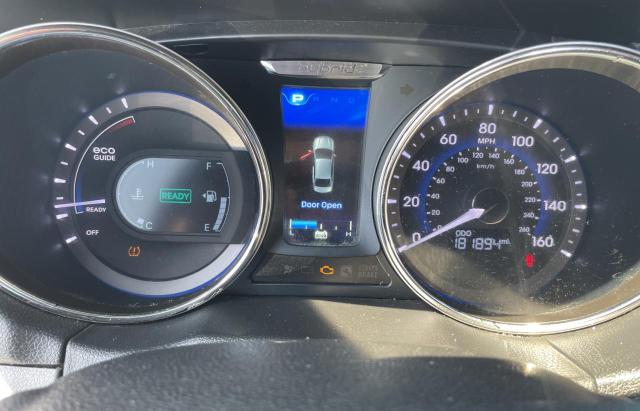 Photo 8 from auction – 2015 HYUNDAI SONATA HYB with VIN KMHEC4A4XFA132476