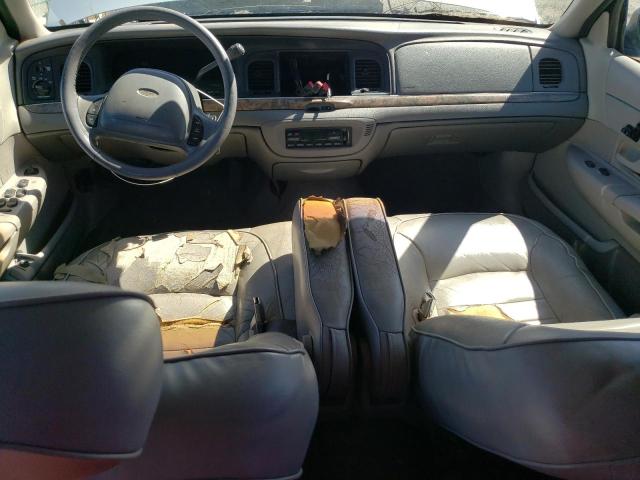 Photo 8 from auction – 2000 FORD CROWN VICT with VIN 2FAFP74WXYX128844