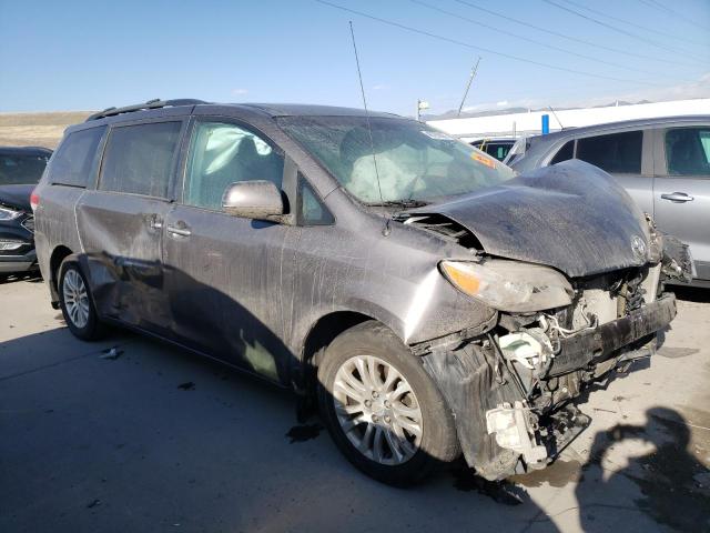 Photo 4 from auction – 2013 TOYOTA SIENNA XLE with VIN 5TDYK3DC7DS393436