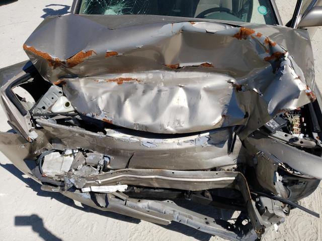 Photo 11 from auction – 2003 TOYOTA CAMRY LE with VIN JTDBE32K030177842