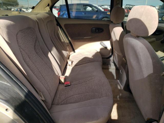 Photo 10 from auction – 2000 SATURN SL2 with VIN 1G8ZK5272YZ104368