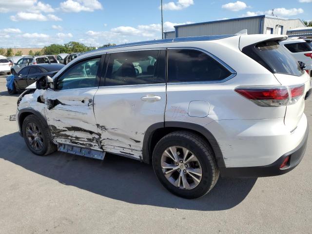 Photo 2 from auction – 2015 TOYOTA HIGHLANDER with VIN 5TDKKRFH1FS100263