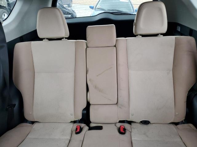 Photo 10 from auction – 2015 TOYOTA RAV4 XLE with VIN JTMWFREV3FD045503