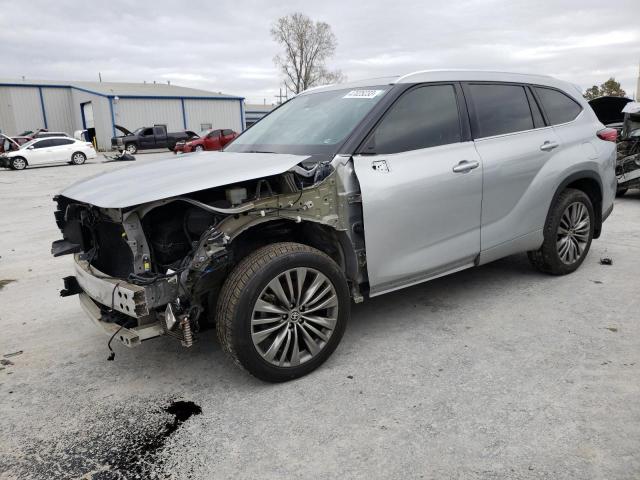 TOYOTA HIGHLANDER 2020 with VIN 5TDFZRBH2LS041903 - Photo from auction