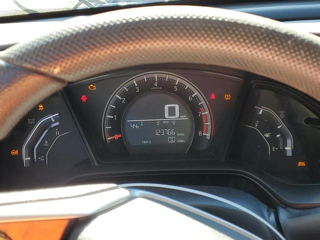 Photo 9 from auction – 2016 HONDA CIVIC LX with VIN 19XFC2F55GE205282
