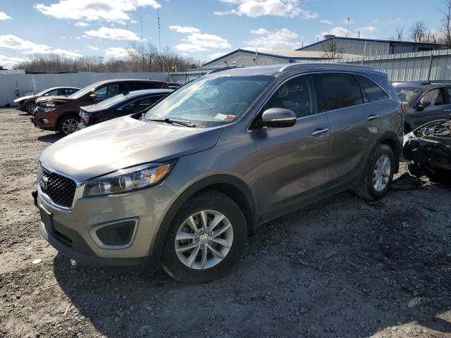 KIA SORENTO LX 2016 with VIN 5XYPG4A35GG118091 - Photo from auction