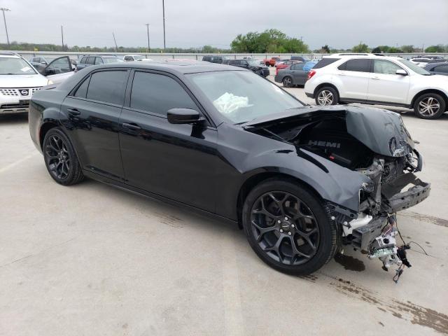 Photo 4 from auction – 2020 CHRYSLER 300 S with VIN 2C3CCABT5LH178461