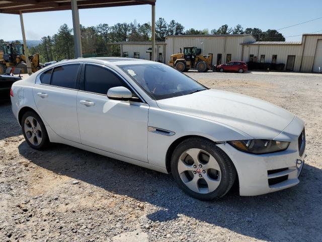 Photo 4 from auction – 2018 JAGUAR XE with VIN SAJAR4FX4JCP36530