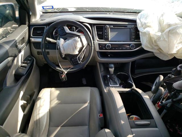 Photo 8 from auction – 2016 TOYOTA HIGHLANDER with VIN 5TDKKRFH7GS145368