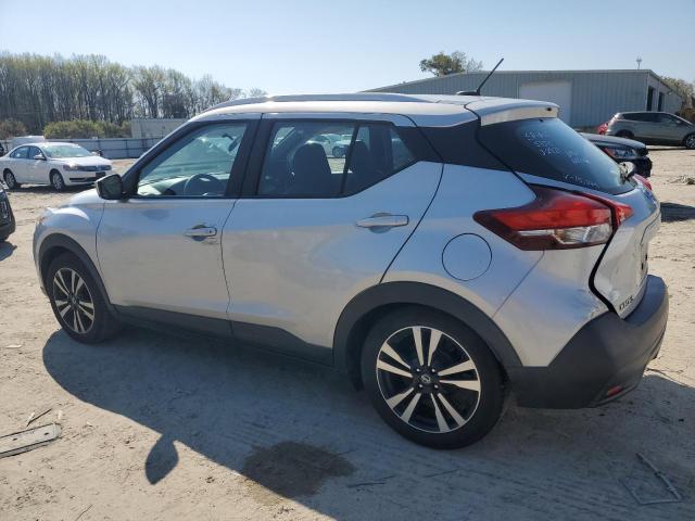 Photo 2 from auction – 2019 NISSAN KICKS S with VIN 3N1CP5CU5KL553370