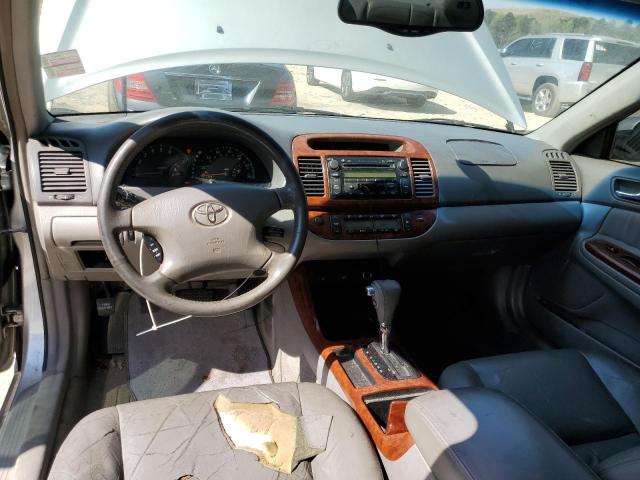 Photo 8 from auction – 2003 TOYOTA CAMRY LE with VIN 4T1BF30K33U552871
