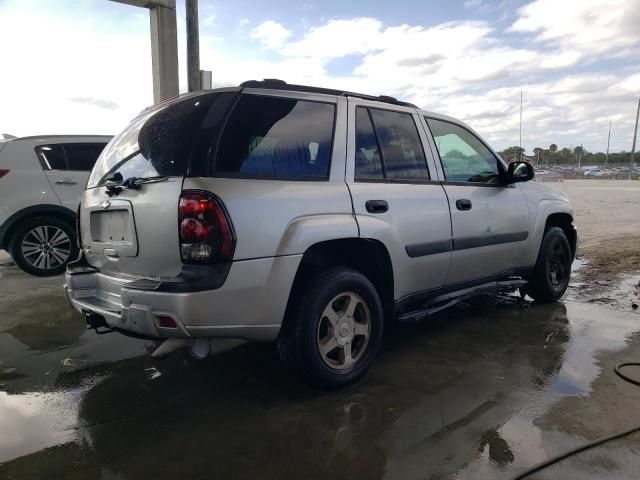 Photo 3 from auction – 2005 CHEVROLET TRAILBLAZE with VIN 1GNDS13S752370105
