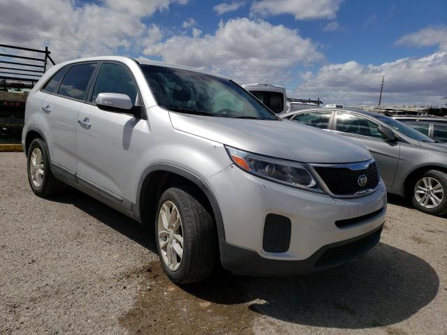 Photo 4 from auction – 2015 KIA SORENTO LX with VIN 5XYKT3A64FG602147