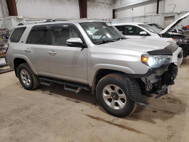 Photo 4 from auction – 2019 TOYOTA 4RUNNER SR with VIN JTEBU5JR7K5638545