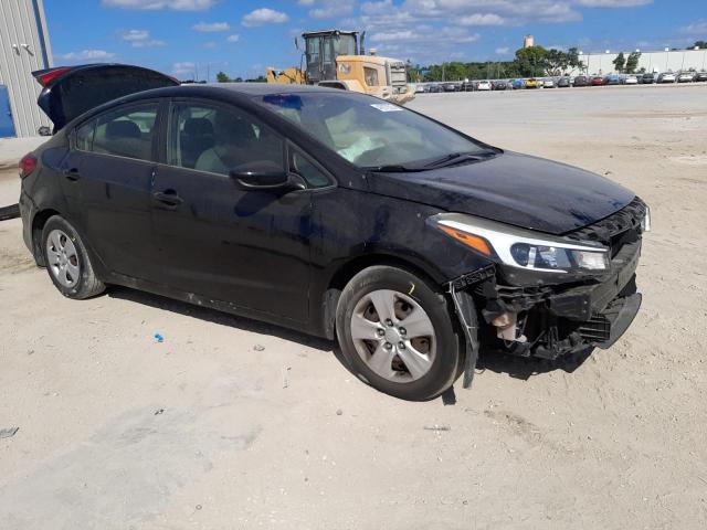 Photo 4 from auction – 2017 KIA FORTE LX with VIN 3KPFK4A76HE118385