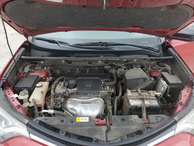 Photo 11 from auction – 2017 TOYOTA RAV4 LE with VIN JTMZFREV6HJ103704
