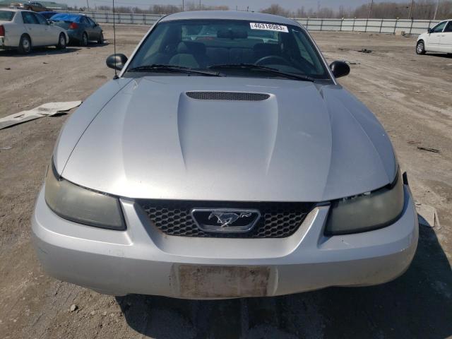 Photo 5 from auction – 2001 FORD MUSTANG with VIN 1FAFP40411F126579