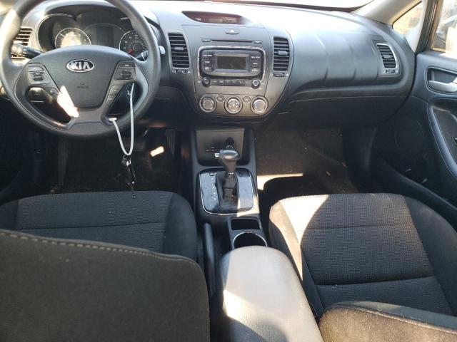 Photo 8 from auction – 2017 KIA FORTE LX with VIN 3KPFK4A75HE102694