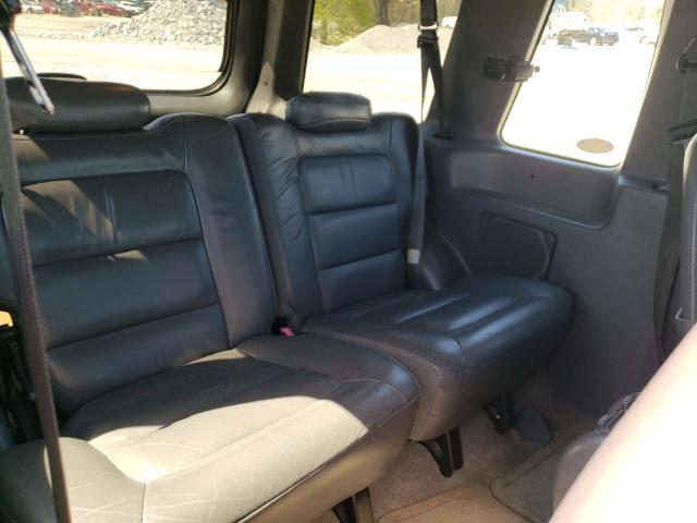 Photo 11 from auction – 2002 FORD EXPLORER S with VIN 1FMYU60E22UC02416