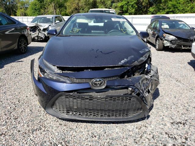 Photo 5 from auction – 2022 TOYOTA COROLLA LE with VIN 5YFEPMAE1NP295111