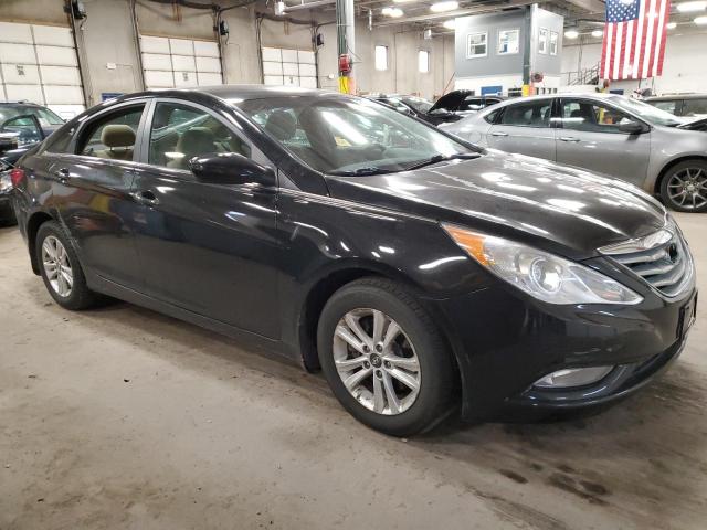 Photo 4 from auction – 2013 HYUNDAI SONATA GLS with VIN 5NPEB4AC7DH792110