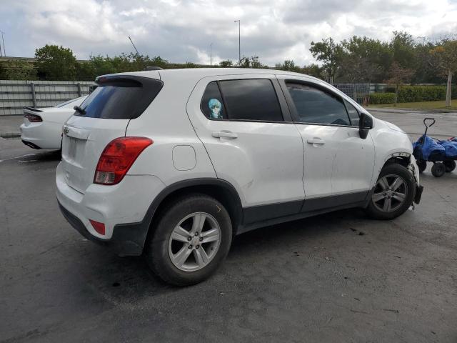 Photo 3 from auction – 2020 CHEVROLET TRAX LS with VIN KL7CJKSB8LB329040