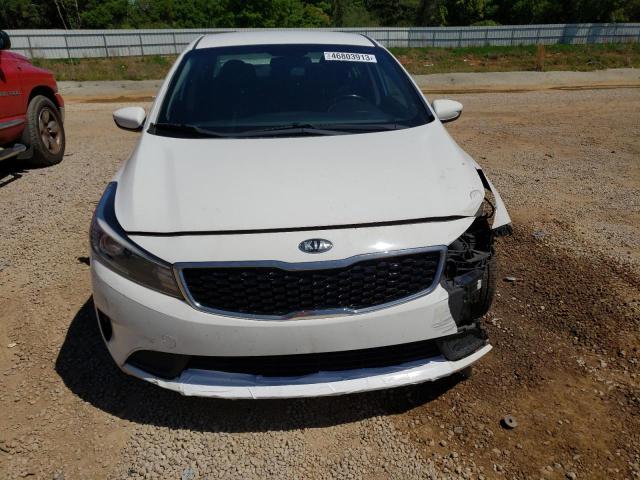 Photo 5 from auction – 2017 KIA FORTE LX with VIN 3KPFL4A77HE012377