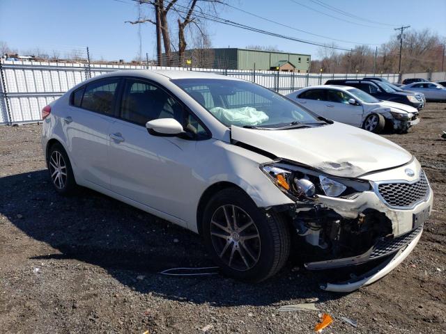 Photo 4 from auction – 2014 KIA FORTE LX with VIN KNAFK4A61E5147370
