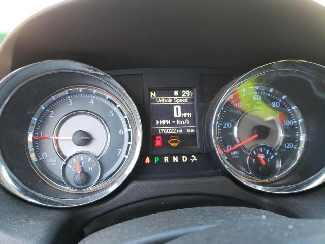 Photo 9 from auction – 2016 CHRYSLER TOWN & COU with VIN 2C4RC1BG0GR189652
