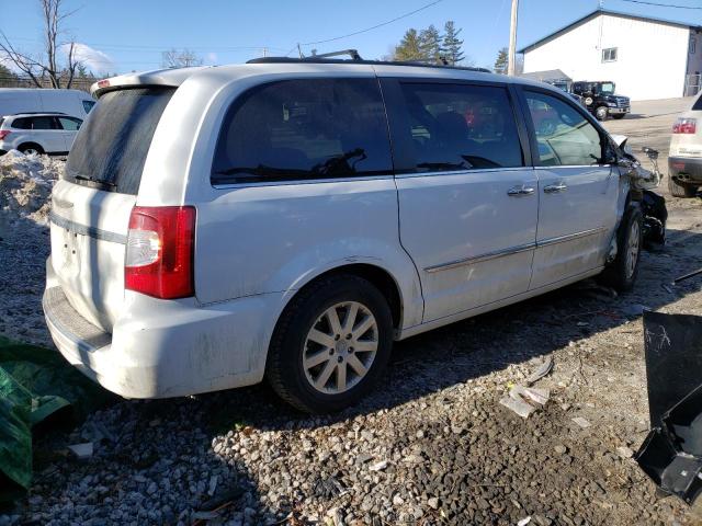 Photo 3 from auction – 2016 CHRYSLER TOWN & COU with VIN 2C4RC1BG0GR189652