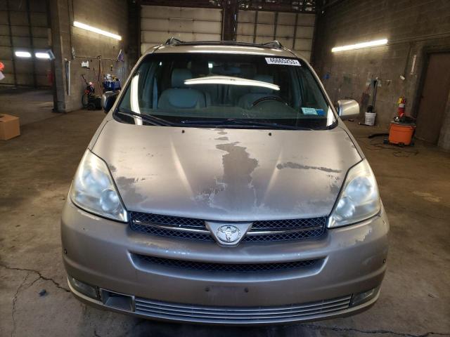 Photo 5 from auction – 2005 TOYOTA SIENNA XLE with VIN 5TDBA22C85S042011