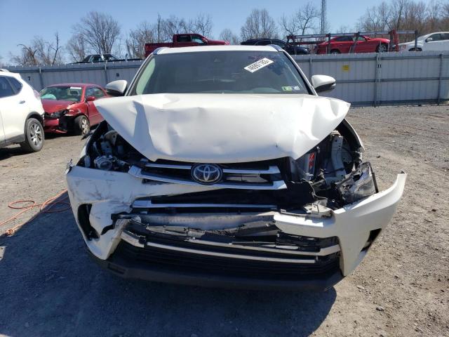 Photo 5 from auction – 2017 TOYOTA HIGHLANDER with VIN 5TDJZRFH9HS517835