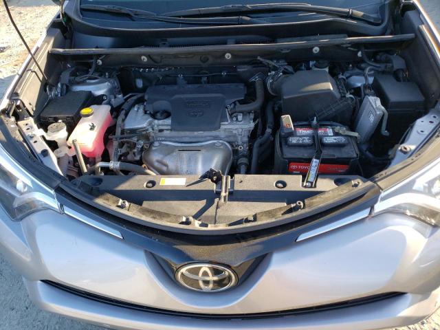 Photo 12 from auction – 2017 TOYOTA RAV4 LIMIT with VIN 2T3DFREV8HW617453