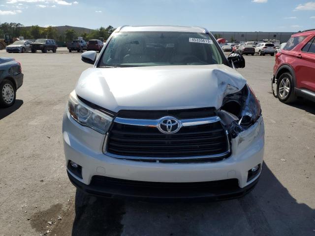 Photo 5 from auction – 2015 TOYOTA HIGHLANDER with VIN 5TDKKRFH1FS100263