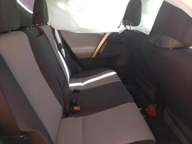 Photo 11 from auction – 2014 TOYOTA RAV4 LE with VIN JTMBFREV3ED077185