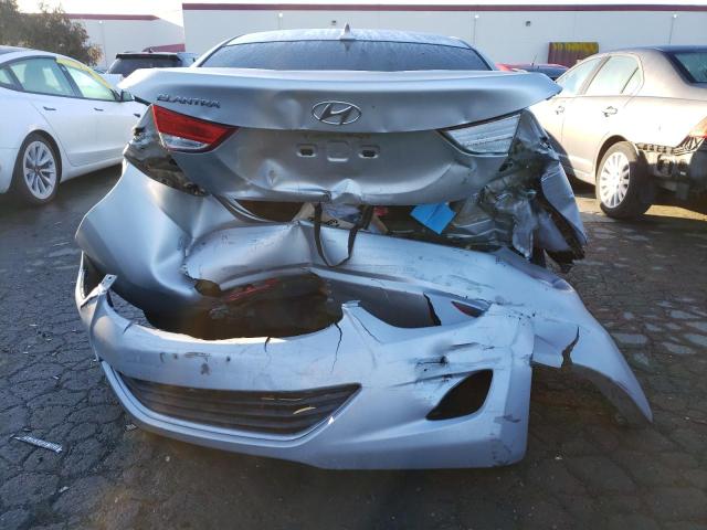 Photo 6 from auction – 2012 HYUNDAI ELANTRA GL with VIN 5NPDH4AE3CH136626