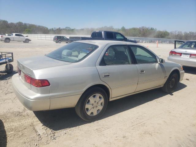 Photo 3 from auction – 2001 TOYOTA CAMRY CE with VIN 4T1BG22K31U019906