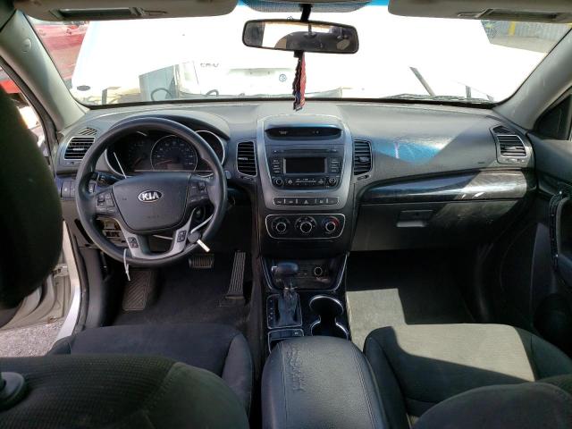 Photo 8 from auction – 2015 KIA SORENTO LX with VIN 5XYKT3A64FG602147