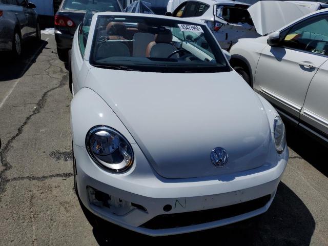 Photo 5 from auction – 2017 VOLKSWAGEN BEETLE S/S with VIN 3VW517AT7HM813569