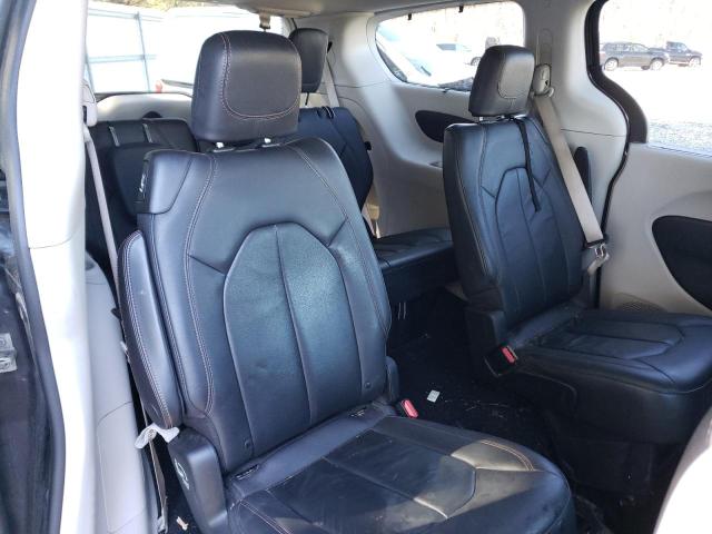 Photo 11 from auction – 2017 CHRYSLER PACIFICA T with VIN 2C4RC1BG4HR832179