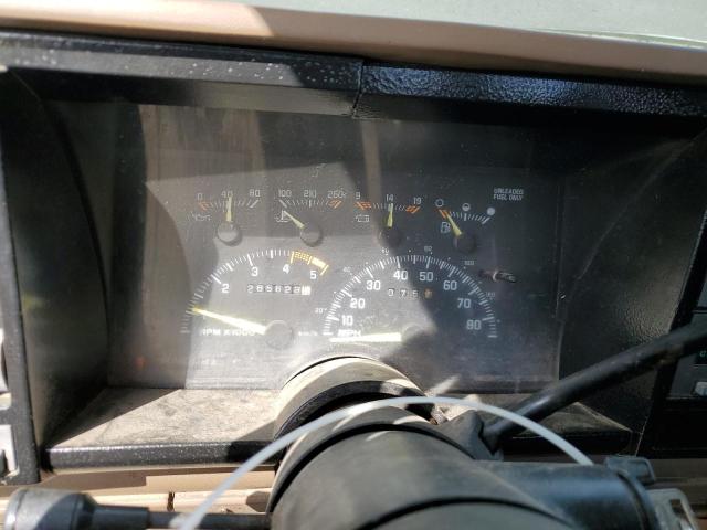 Photo 9 from auction – 1994 CHEVROLET GMT-400 C1 with VIN 2GCEC19K0R1261301
